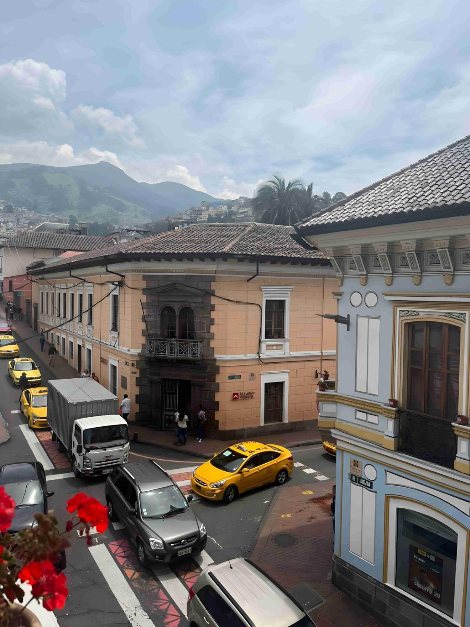 Hotel Casa Colonial Quito Zewnętrze zdjęcie